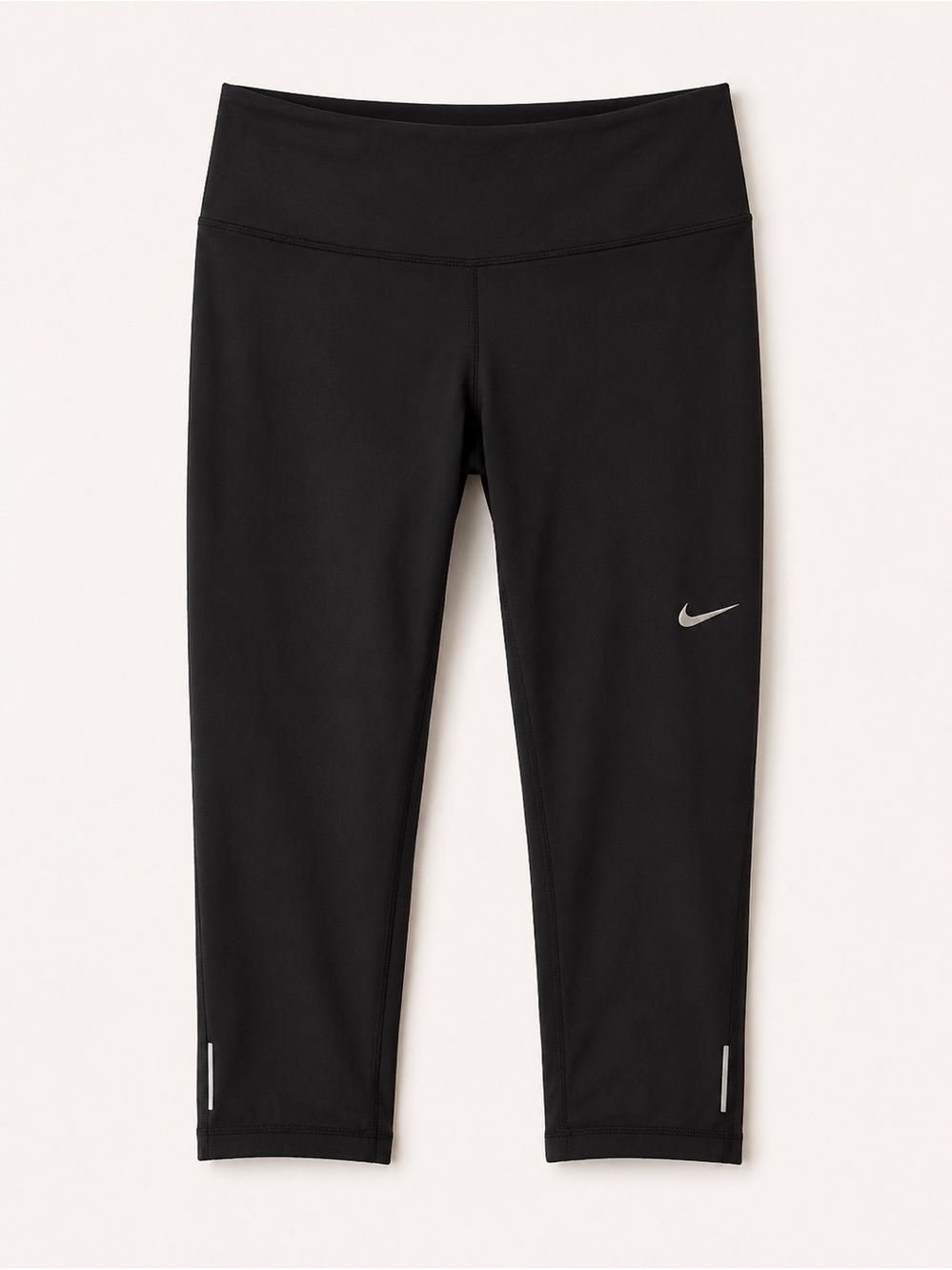 Nike Black Cropped Performance Leggings
